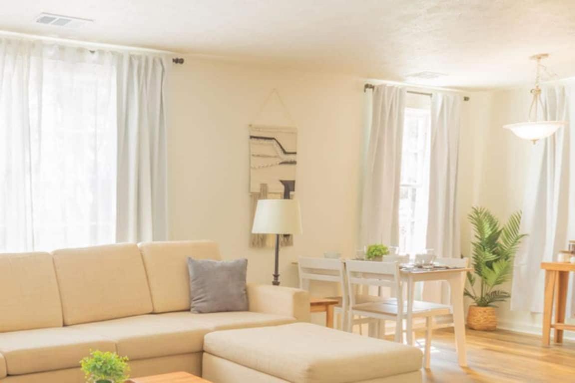 The Delightful Doubles- Unit A- Centrally Located Columbus Dış mekan fotoğraf